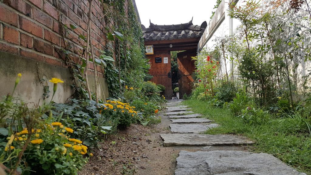 Inyeon Hanok Guesthouse Jeonju Exterior foto