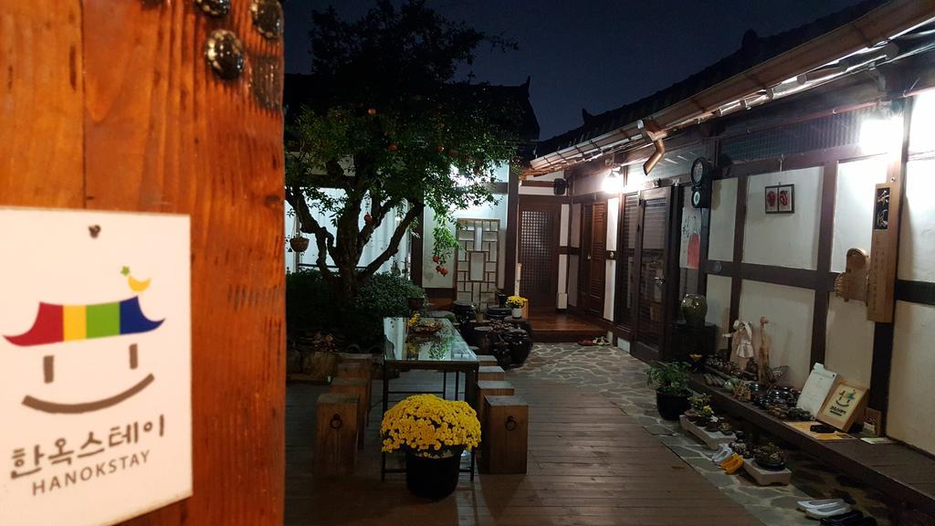 Inyeon Hanok Guesthouse Jeonju Exterior foto