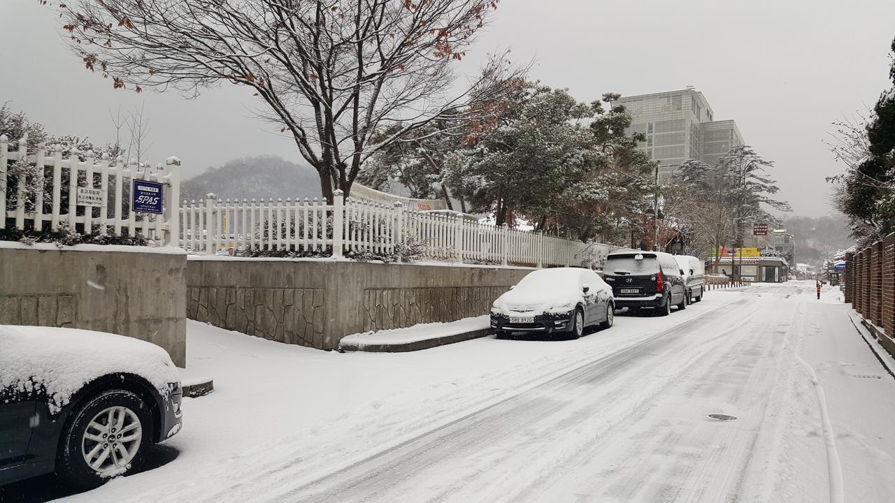 Inyeon Hanok Guesthouse Jeonju Exterior foto